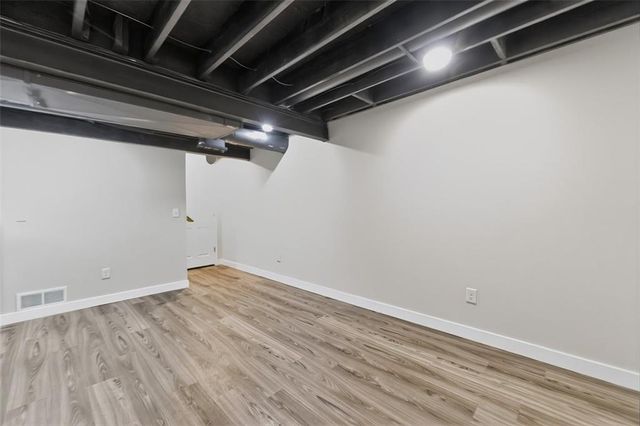 13334 W 180th Terrace, Overland Park, KS 66013