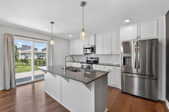 13334 W 180th Terrace, Overland Park, KS 66013