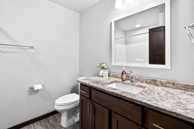 537 GOLF SIDE COURT, Hortonville, WI 54944