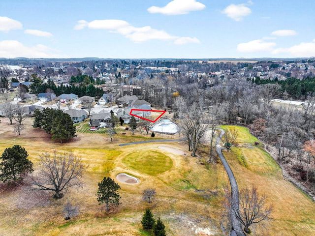 537 GOLF SIDE COURT, Hortonville, WI 54944