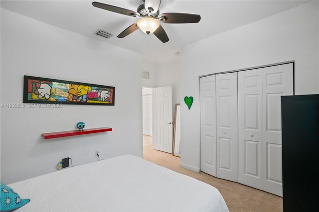 9127 SW 171st Ct, Miami, FL 33196