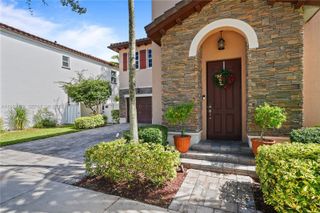 9127 SW 171st Ct, Miami, FL 33196
