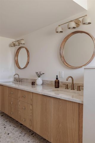 3802 Rockledge DR, Austin, TX 78731