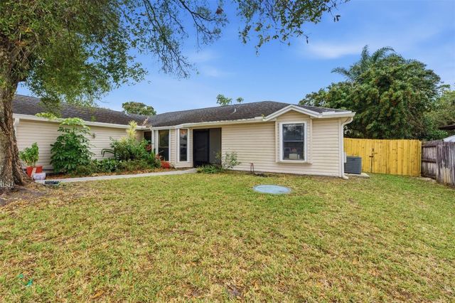 1258 SW Cynthia Street, Port St. Lucie, Port St Lucie, FL 34983