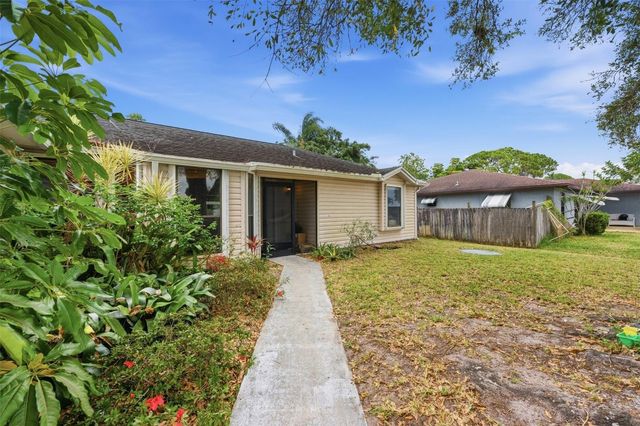 1258 SW Cynthia Street, Port St. Lucie, Port St Lucie, FL 34983