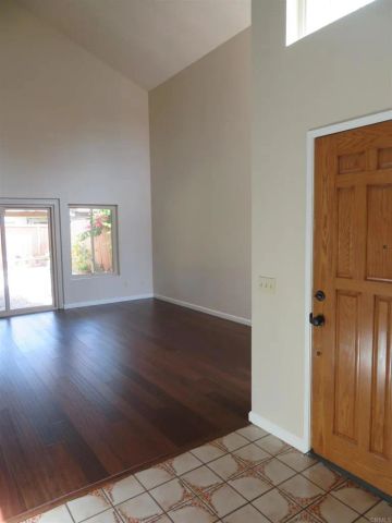 1085 Winding Oak Drive, Chula Vista, CA 91910