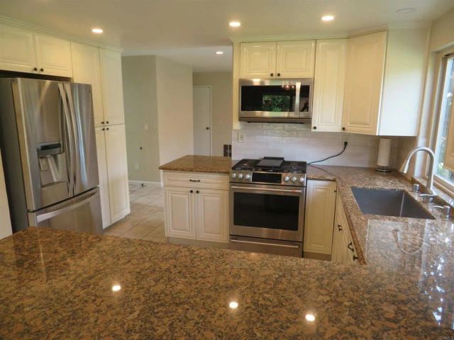1085 Winding Oak Drive, Chula Vista, CA 91910