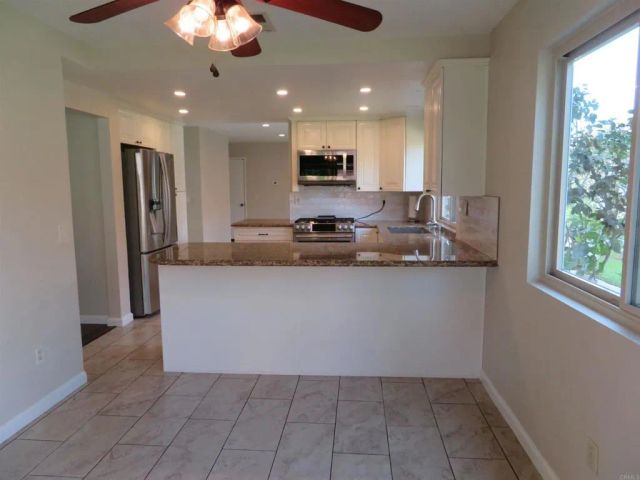 1085 Winding Oak Drive, Chula Vista, CA 91910