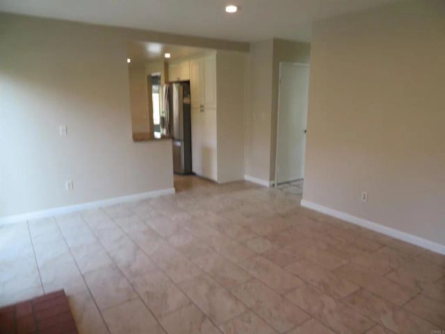 1085 Winding Oak Drive, Chula Vista, CA 91910