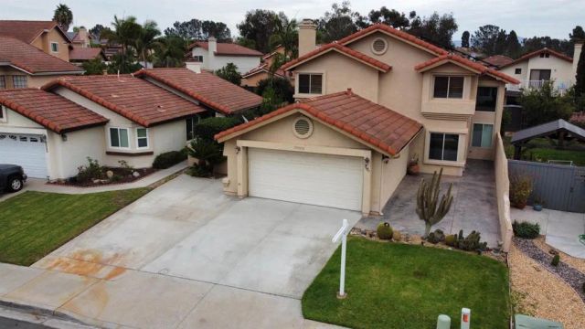 1085 Winding Oak Drive, Chula Vista, CA 91910