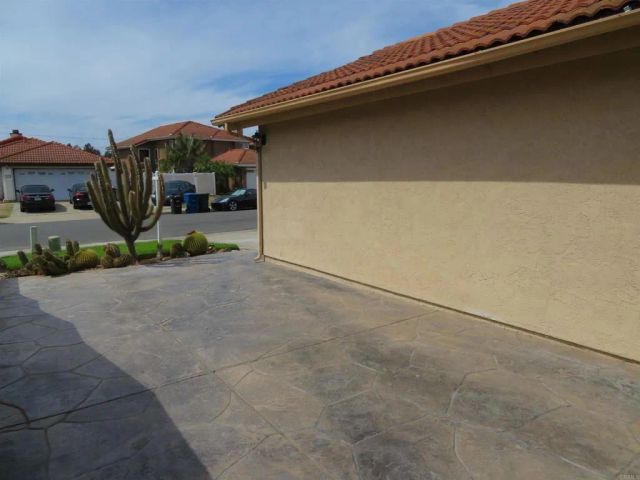 1085 Winding Oak Drive, Chula Vista, CA 91910
