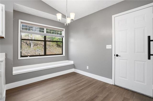 804 Riverstone Lane, Woodstock, GA 30188