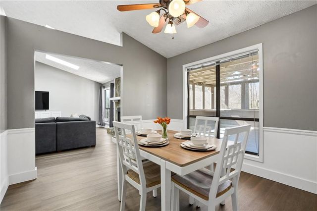 804 Riverstone Lane, Woodstock, GA 30188