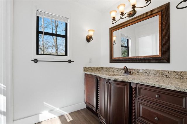 804 Riverstone Lane, Woodstock, GA 30188