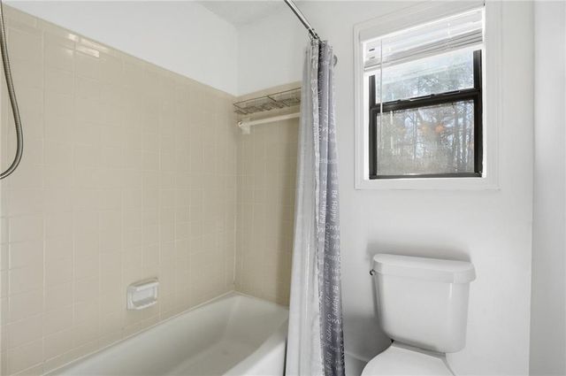 804 Riverstone Lane, Woodstock, GA 30188