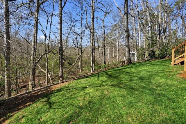 804 Riverstone Lane, Woodstock, GA 30188