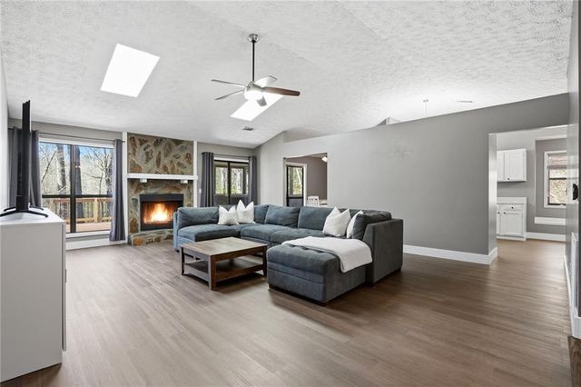 804 Riverstone Lane, Woodstock, GA 30188