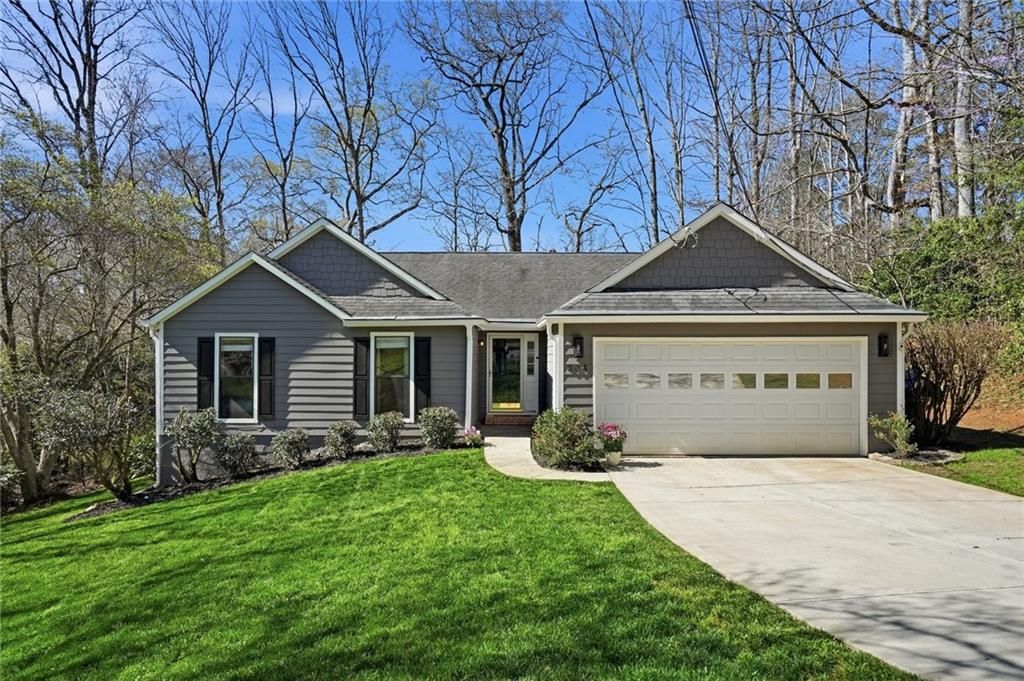 804 Riverstone Lane, Woodstock, GA 30188