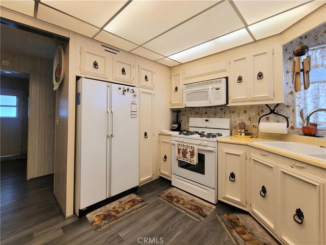 27601 Sun City Boulevard 190, Menifee, CA 92586