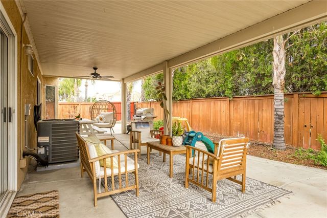 30232 Via Palermo, Menifee, CA 92584