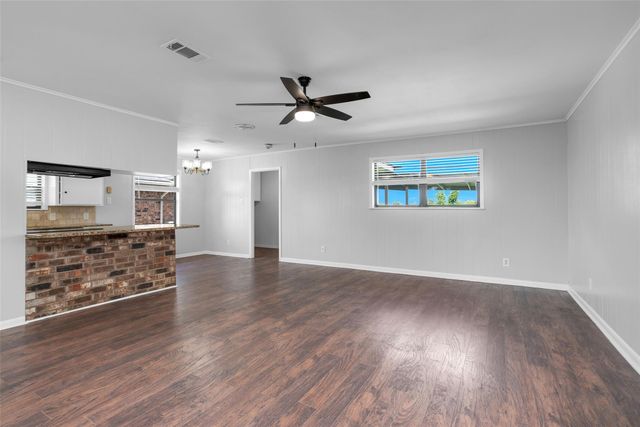 21356 N Tx Highway 90 N N, Bedias, TX 77831