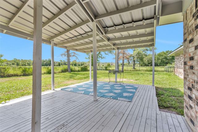 21356 N Tx Highway 90 N N, Bedias, TX 77831