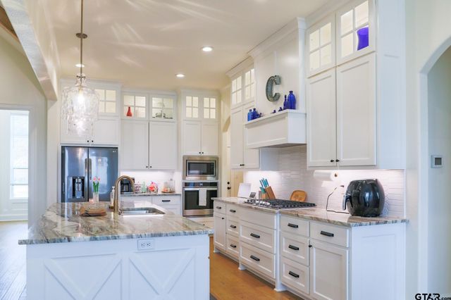 9065 Shallow Cove, Tyler, TX 75703