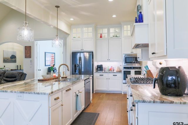 9065 Shallow Cove, Tyler, TX 75703