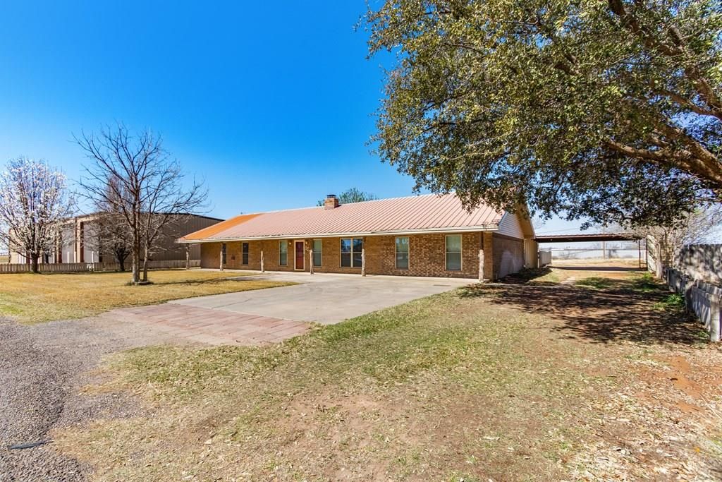 156 SW 1200, Andrews, TX 79714