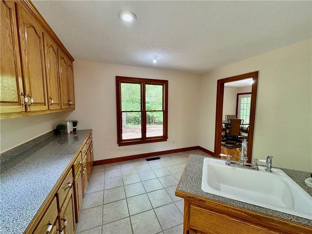 1933 Highway 101 N, Dallas, GA 30157