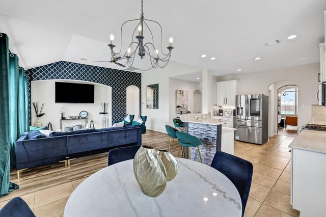 9511 White Landing Drive, Mont Belvieu, TX 77523