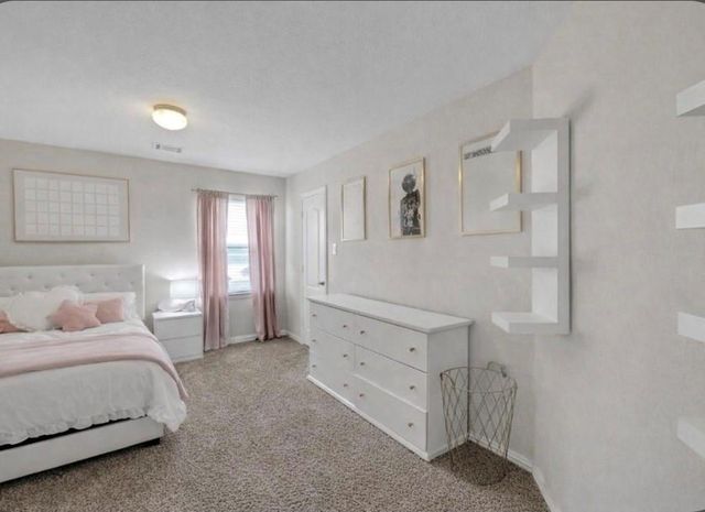 9511 White Landing Drive, Mont Belvieu, TX 77523