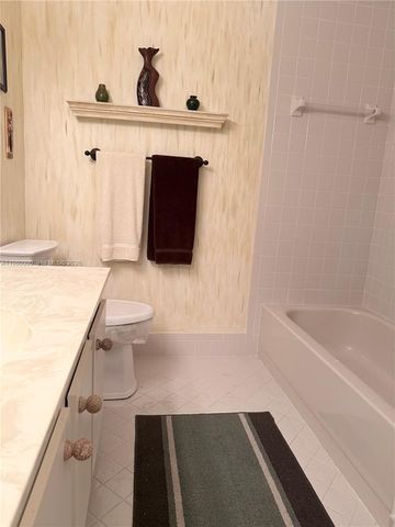 3310 Perimeter Dr 3310, Green Acres, FL 33467