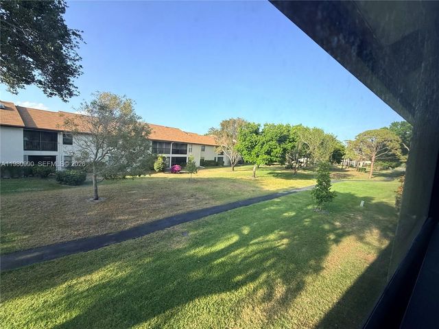 3310 Perimeter Dr 3310, Green Acres, FL 33467