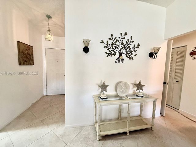 3310 Perimeter Dr 3310, Green Acres, FL 33467