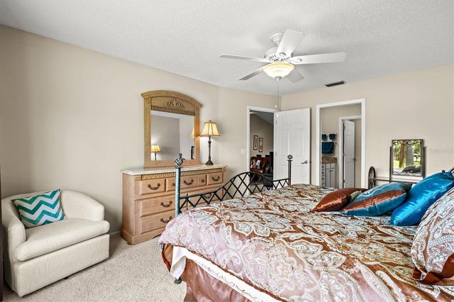 5713 AVISTA DRIVE 4112, Sarasota, FL 34243