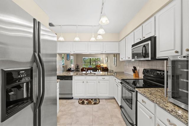 5713 AVISTA DRIVE 4112, Sarasota, FL 34243
