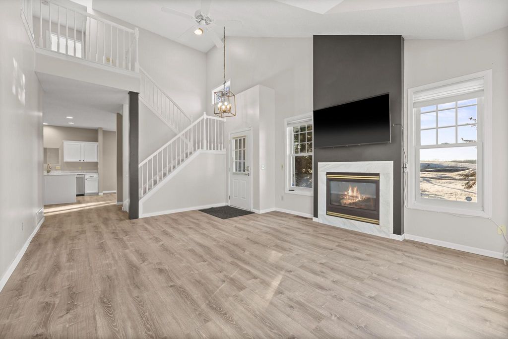 401 Hickory Lane N, Oakdale, MN 55128 — photo 3