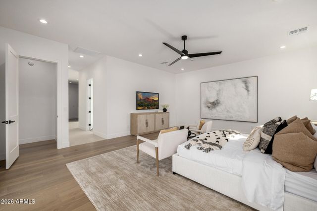 3028 N 47TH Place, Phoenix, AZ 85018