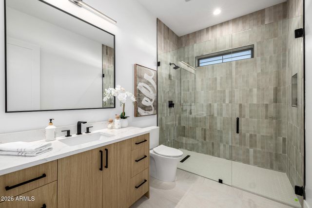 3028 N 47TH Place, Phoenix, AZ 85018