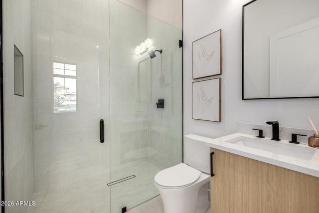 3028 N 47TH Place, Phoenix, AZ 85018