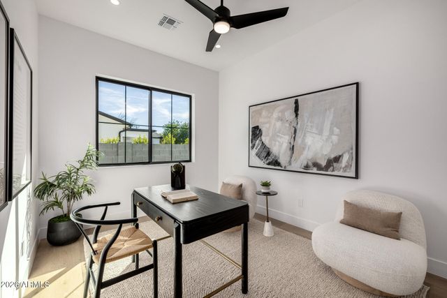 3028 N 47TH Place, Phoenix, AZ 85018