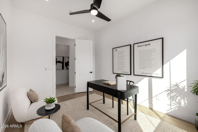 3028 N 47TH Place, Phoenix, AZ 85018