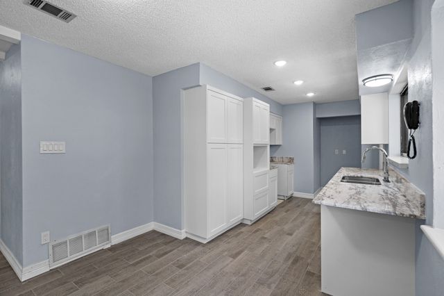 1801 Ridgecrest Drive, Terrell, TX 75160