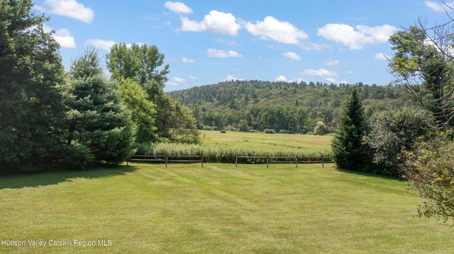 11549 State Route 22, Austerlitz, NY 12017