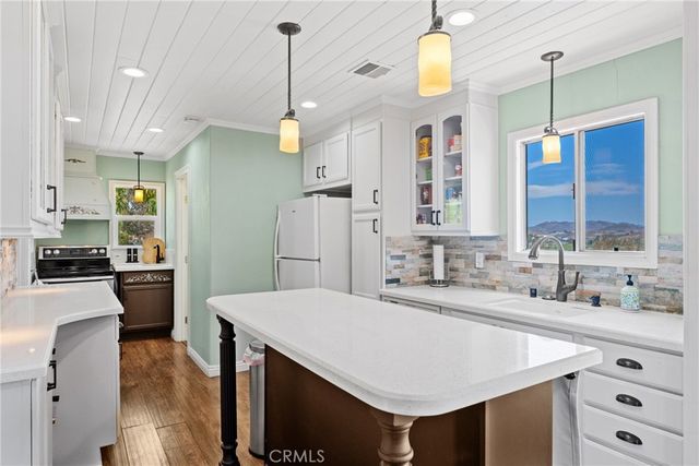 17240 Gunnerson, Lake Elsinore, CA 92530
