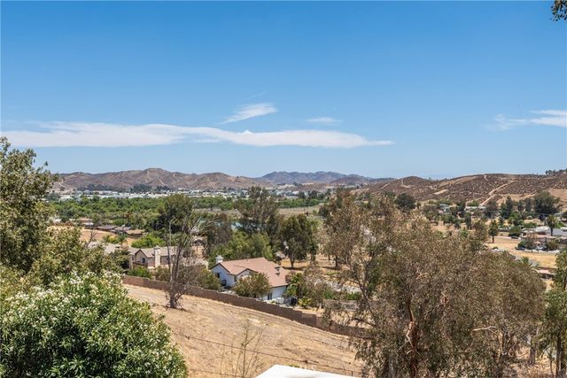 17240 Gunnerson, Lake Elsinore, CA 92530