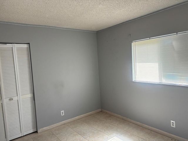 1250 SW 5TH Terrace, Deerfield Beach, FL 33441