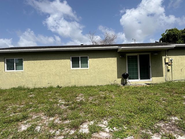 1250 SW 5TH Terrace, Deerfield Beach, FL 33441
