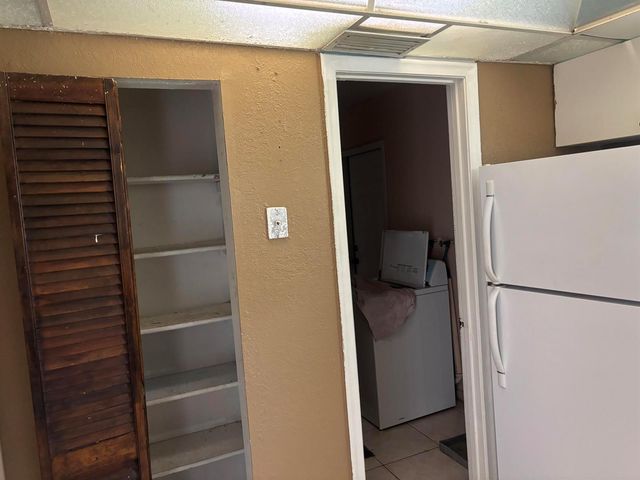 1250 SW 5TH Terrace, Deerfield Beach, FL 33441
